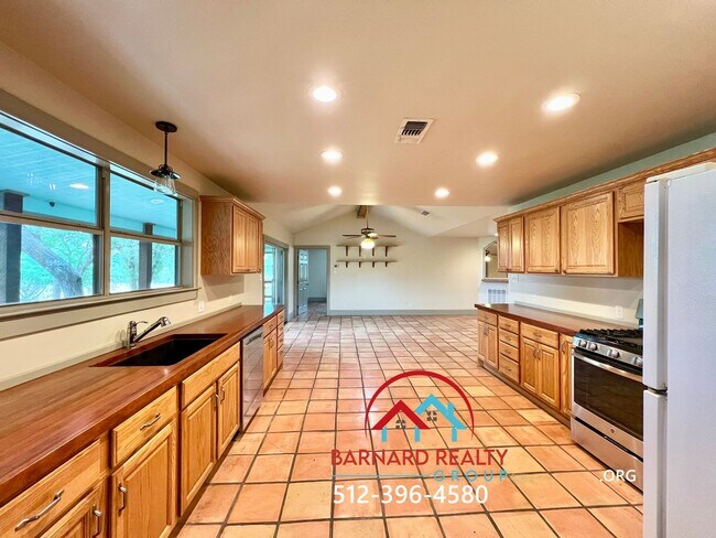 Building Photo - Available now: Country Living with Incredible Views