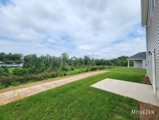 Building Photo - 5014 Fallmeade Rd
