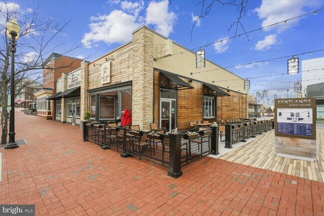 Building Photo - 164 Kendrick Pl