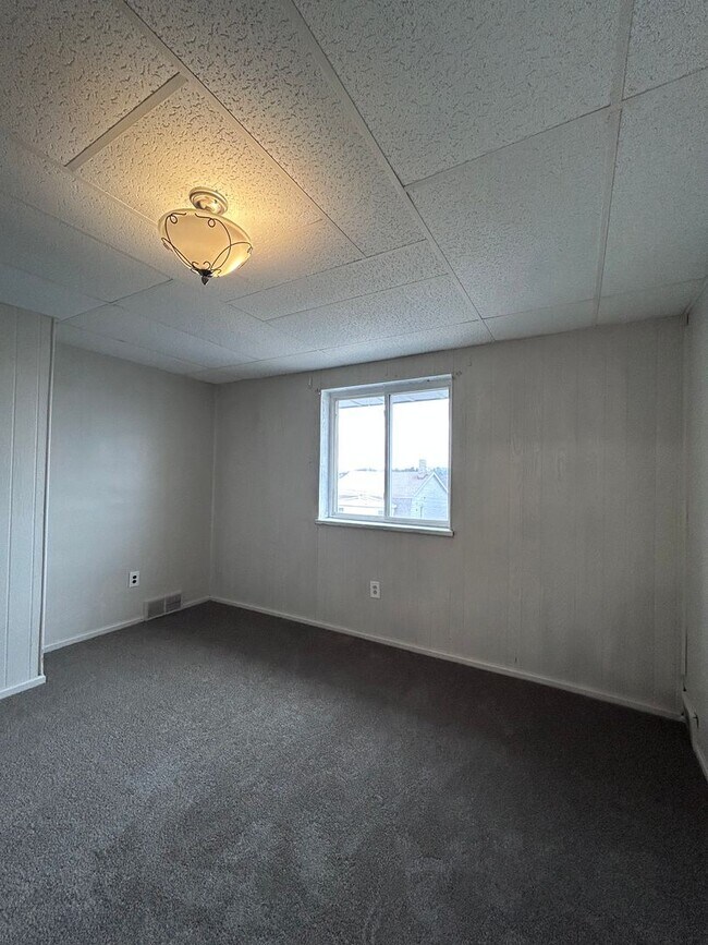 Building Photo - roc2107