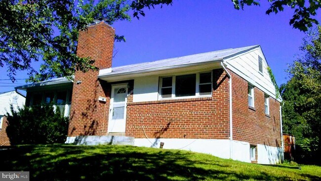 Building Photo - 4009 Weller Rd