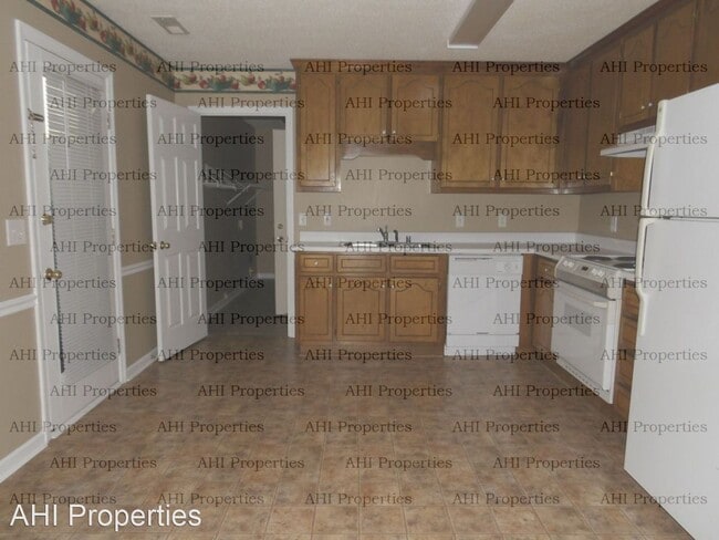 Building Photo - 3 br, 2 bath House - 440 Little Lones Rd