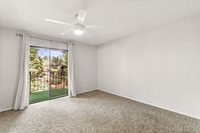 Building Photo - 11363 W 18th Ave
