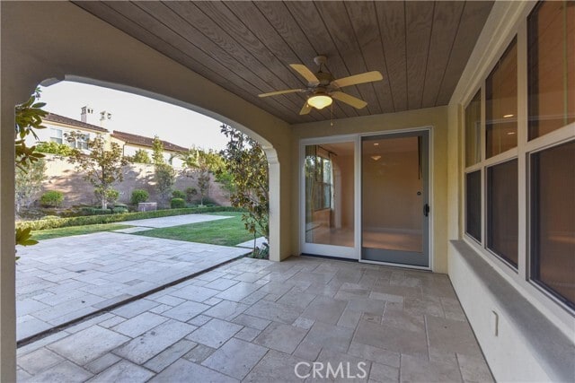 Building Photo - 40 Skyward