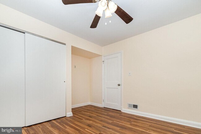 Building Photo - Renovated Rancher for rent in Rosedale!