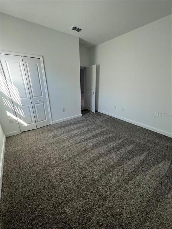 Building Photo - 8855 Fallen Oak Dr