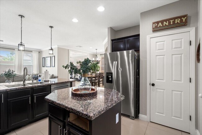 Building Photo - Luxurious, Exceptional Entertaining 5 Bedroom Home Featuring Expansive Indoor-Outdoor Living