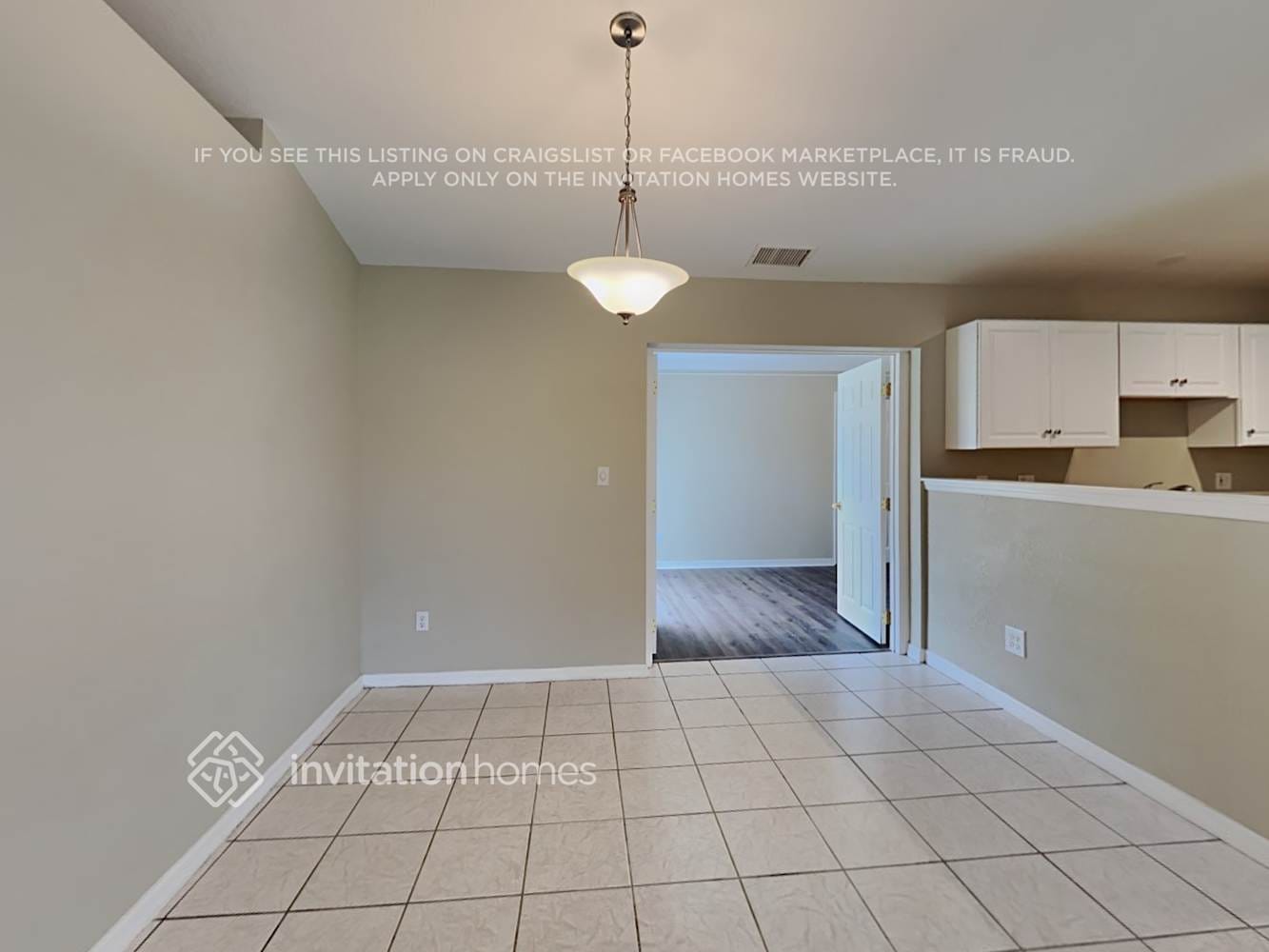 Building Photo - 2252 S Chamberlain Blvd