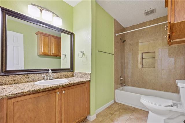 Building Photo - 4043 Gray Oak Pl