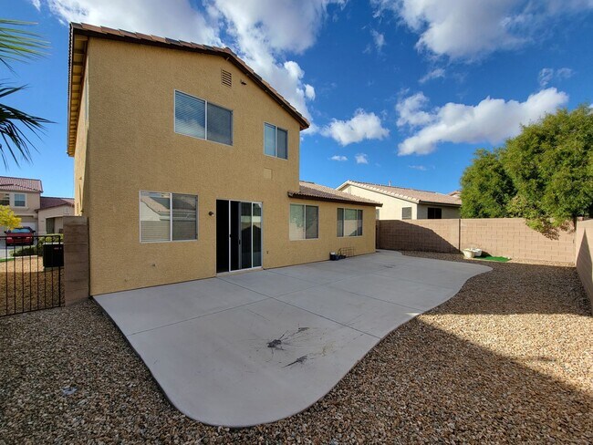 Building Photo - Stunning 3 Bedroom Rental - In Nevada Trails