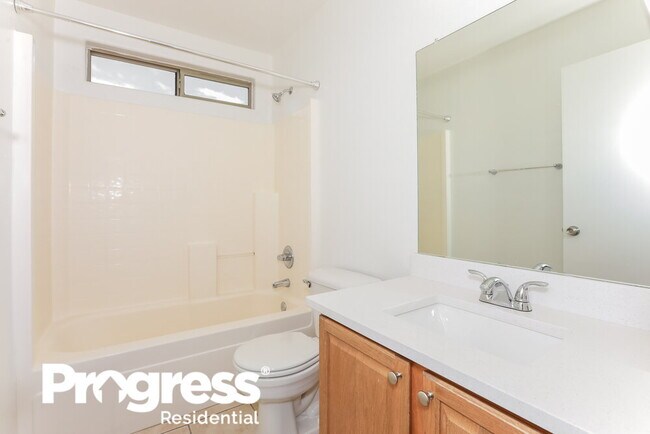 Building Photo - 10264 E Crescent Ave