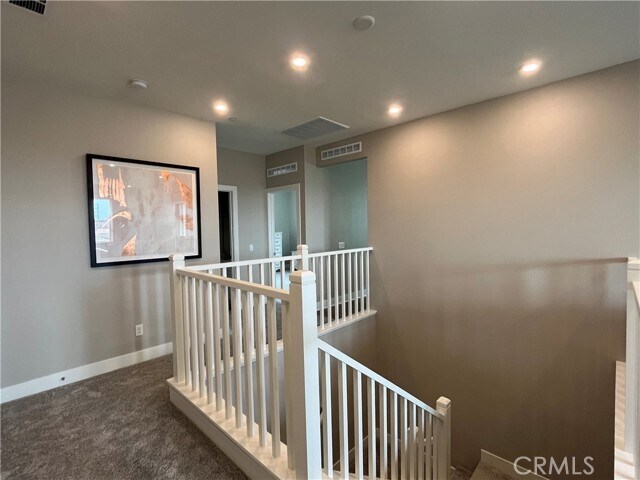 Building Photo - 16559 Pathfinder Ave