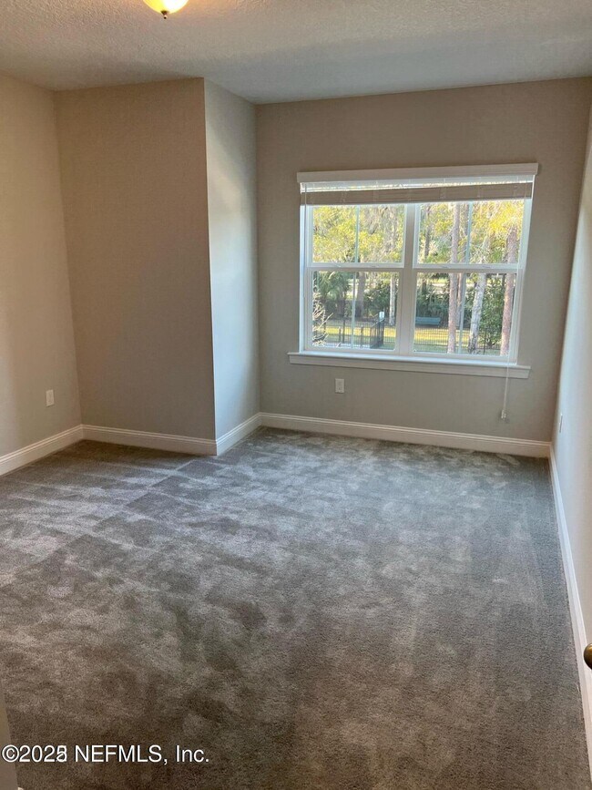 Building Photo - 82 White Cypress Dr