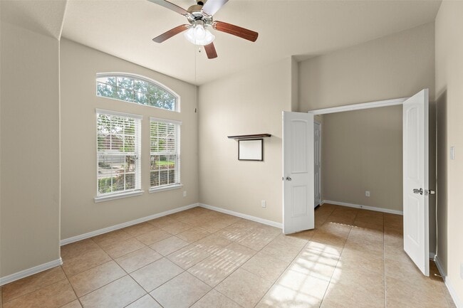 Building Photo - 6019 Schooner Cove