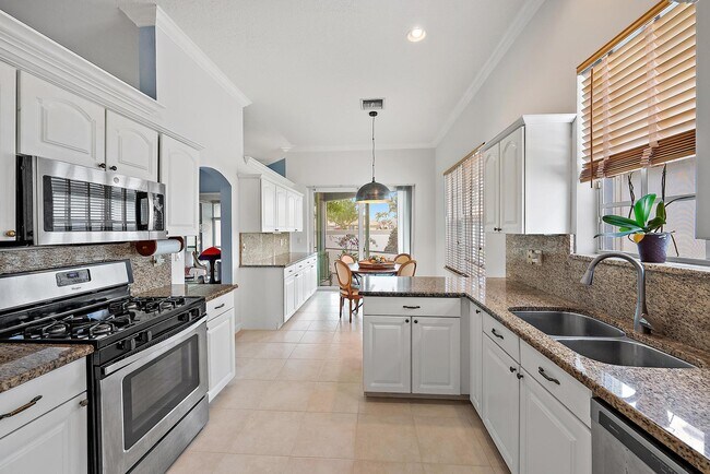 Building Photo - 8186 Quail Meadow Way