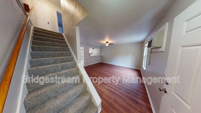 Building Photo - 237 Gilbert Ave