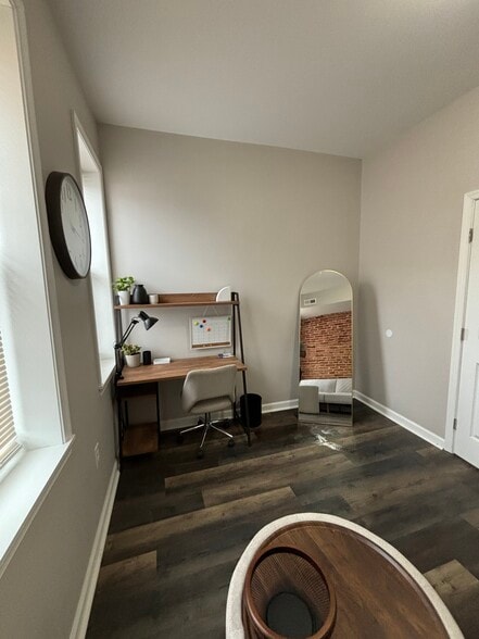 Building Photo - 1151 Myrtle Ave