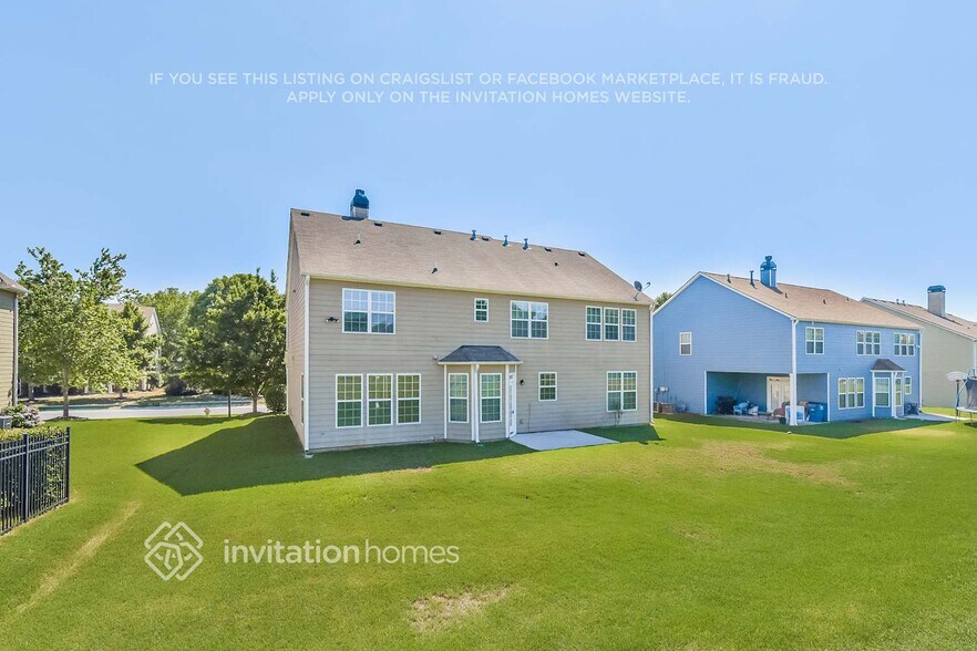 Building Photo - 1732 Sahale Falls Dr