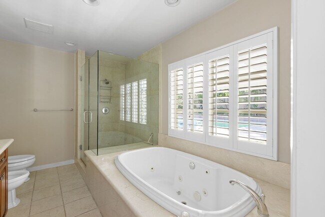 Building Photo - Welcome to this Beautiful Ranch-Style Home...