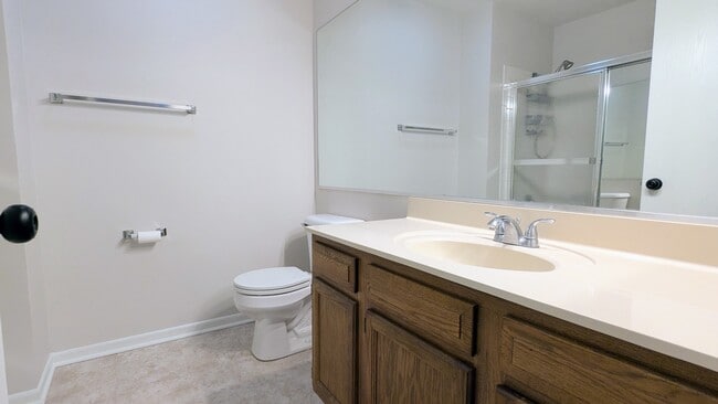 Building Photo - 310 W Happfield Dr