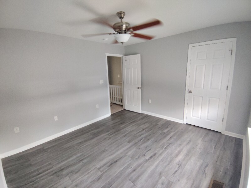 Building Photo - 74 Duiguid Dr