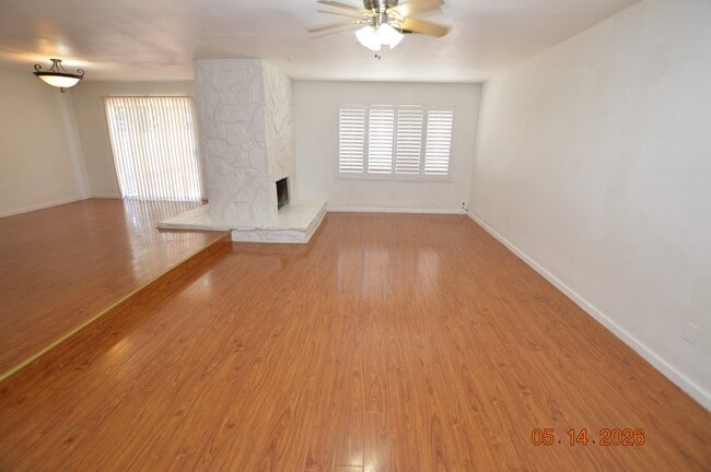 Building Photo - 608 Anatolia Ln