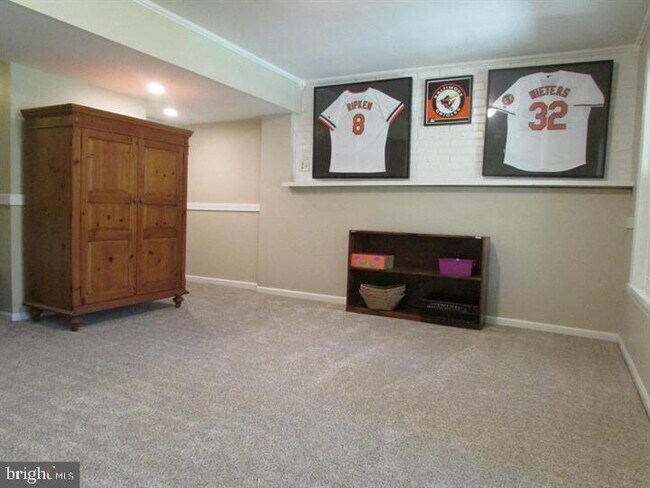 Building Photo - 14840 Lynhodge Ct