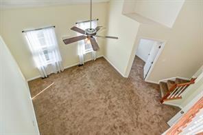 Building Photo - 108 Village Pl