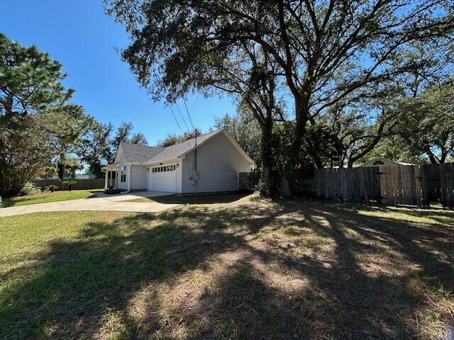 Building Photo - 2625 Weeping Willow Ln