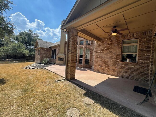 Building Photo - 112 Cherry Wood Ct