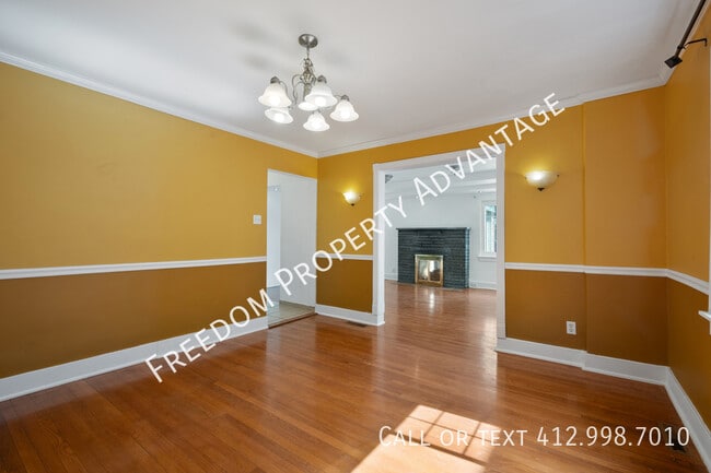 Building Photo - 2642 Mt Royal Rd