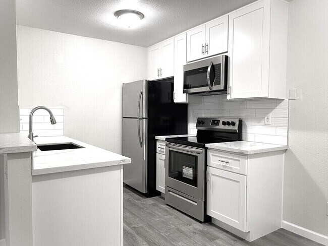 Building Photo - 16424 Foothill Blvd