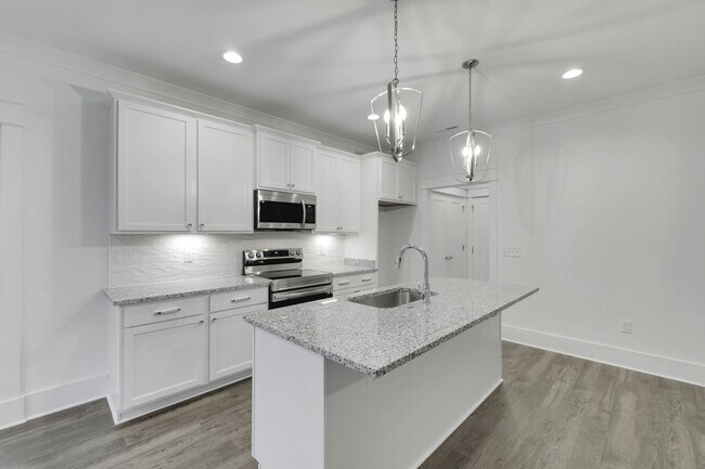 Building Photo - 609 Lee St