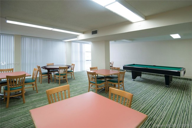 Building Photo - OCEANVIEW PARK CONDO