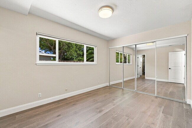 Building Photo - 2176 Morello Ave