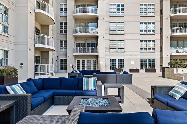 Building Photo - 3225 Turtle Creek Blvd Blvd