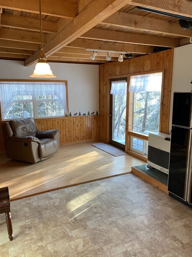 Building Photo - 9774 W King Arthur Dr