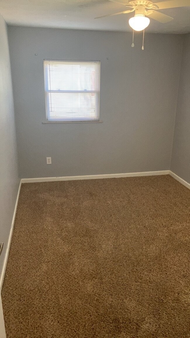 Building Photo - 325 Halifax Dr