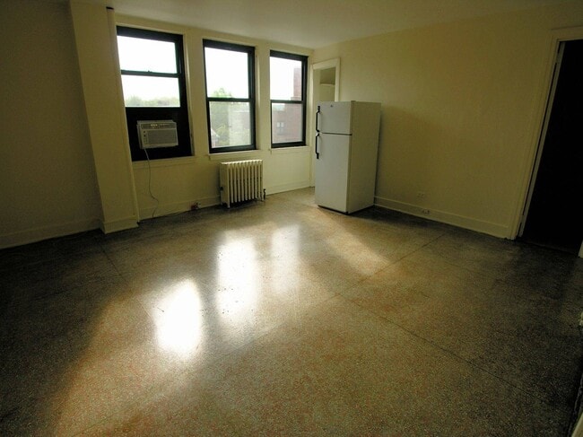 Living Room - Dakota