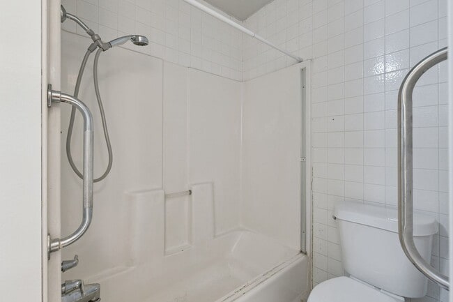 Building Photo - 3 bed, 2.5  bath house in Warr Acres