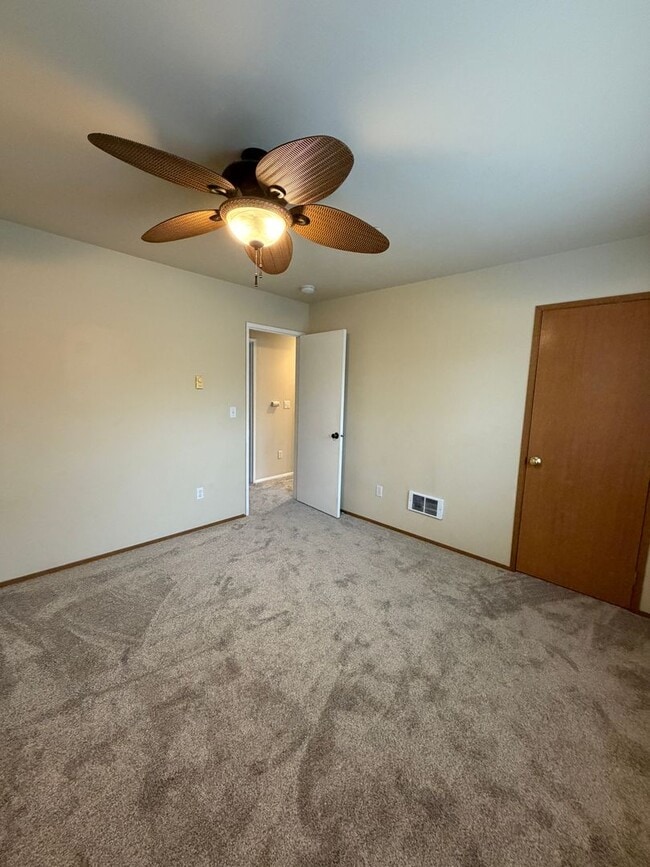 Building Photo - 2764 Arnold St