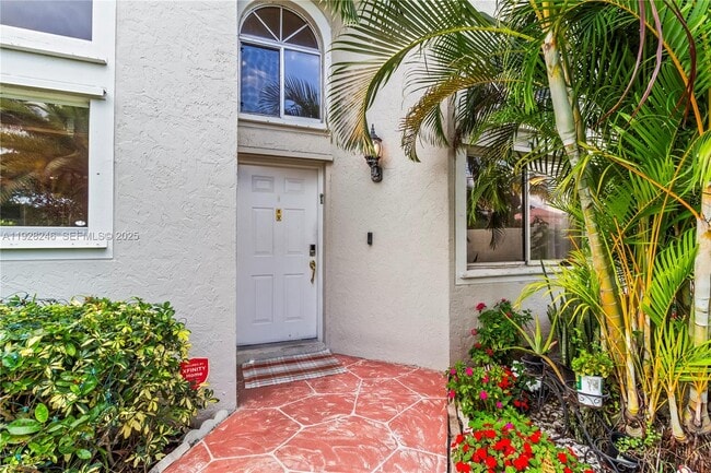 Building Photo - 7464 Pinewalk Dr S