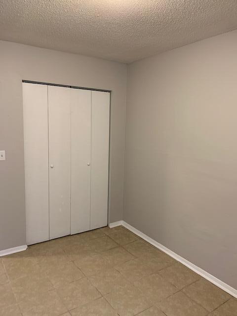 Building Photo - 210 Hendricks Blvd