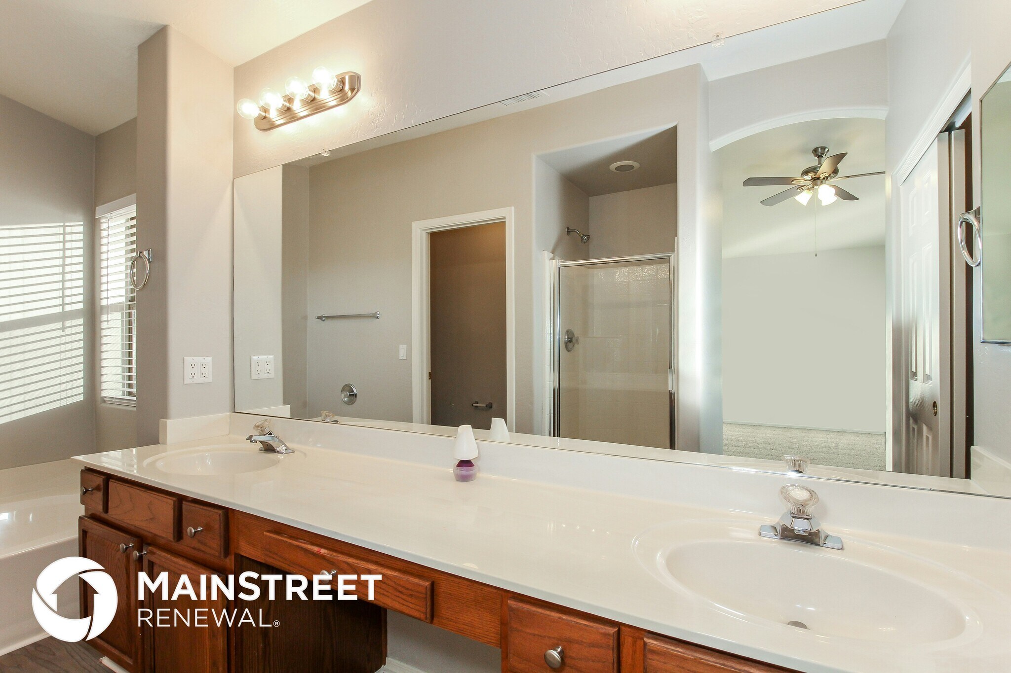 Building Photo - 17647 N 167th Dr