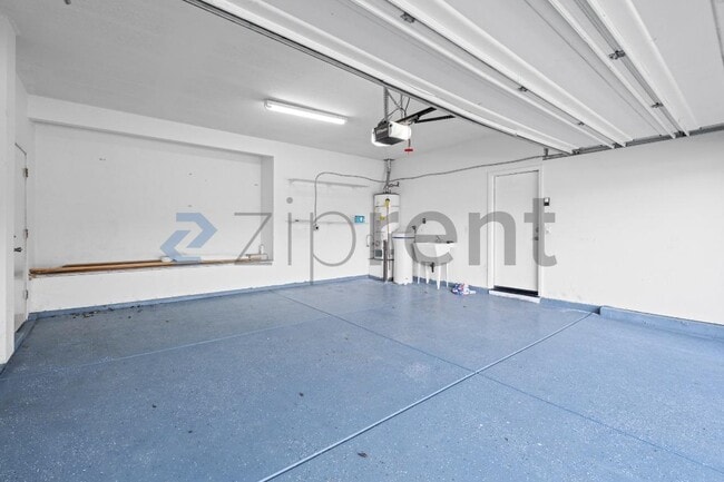 Building Photo - 1137 St Croix Way