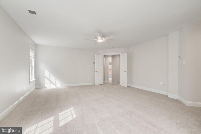 Building Photo - 9185 Topaz St