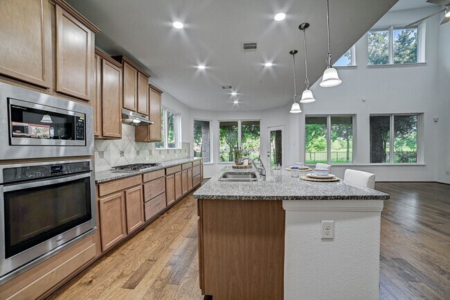 Building Photo - 5007 Sawmill Terrace Ln