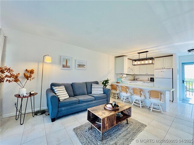 Building Photo - 2400 S Ocean Dr