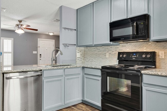 Building Photo - 9230 New Kenton