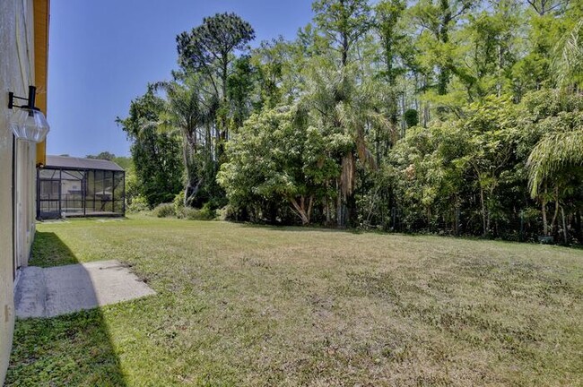 Building Photo - Beautiful 3/2 Spacious Home with a 2 Car G...